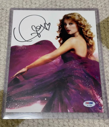 Taylor Swift – Speak Now Signed Poster with Heart Signature – URVC