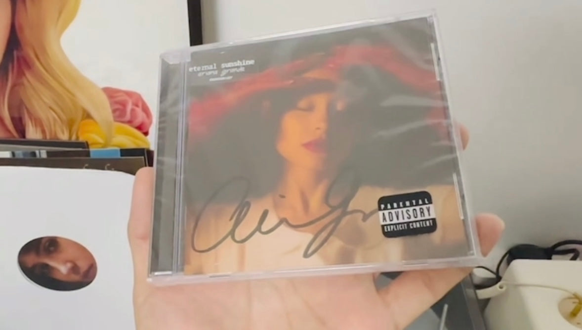 eternal sunshine signed cd アリアナ直筆サイン入り Autographed ARIANA GRANDE Eternal Sunshine SIGNED CD Full