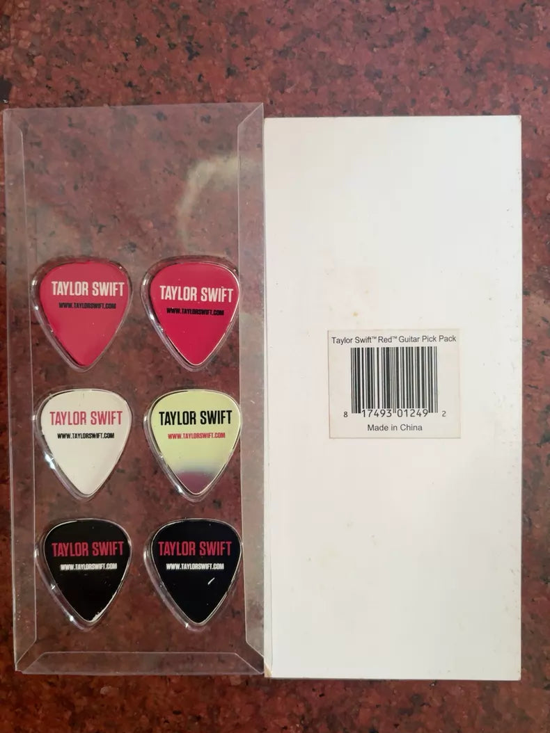 Taylor Swift – Red Era Collectible Guitar Pick