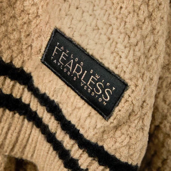 Taylor Swift – Fearless (Taylor’s Version) Official Cardigan