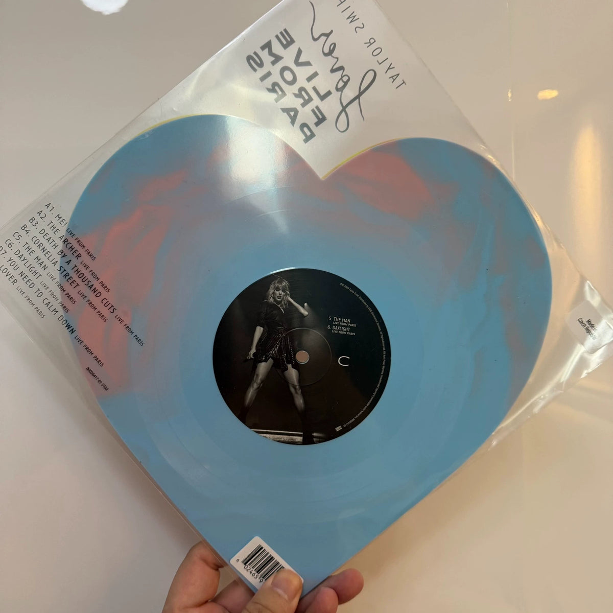 Taylor Swift – Lover (Live From Paris) – UK Heart-Shaped Vinyl Set