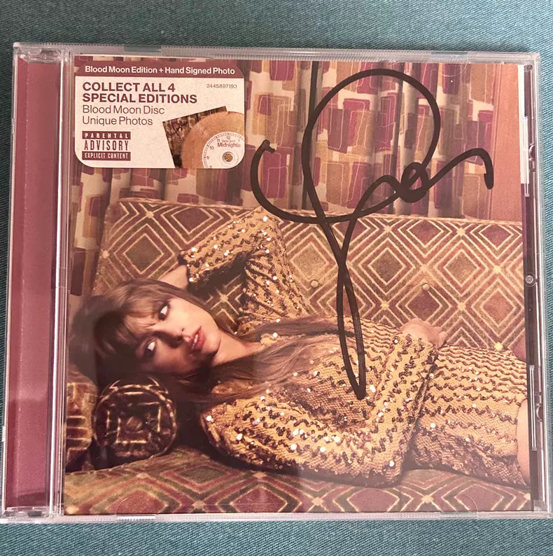 Taylor Swift – Midnights – Blood Moon Signed CD, Small Case Crack