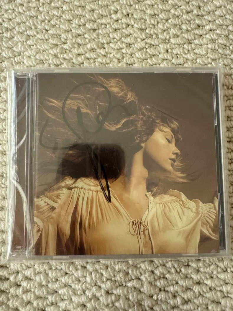 Taylor Swift – Fearless (Taylor’s Version) – Signed CD, Sealed