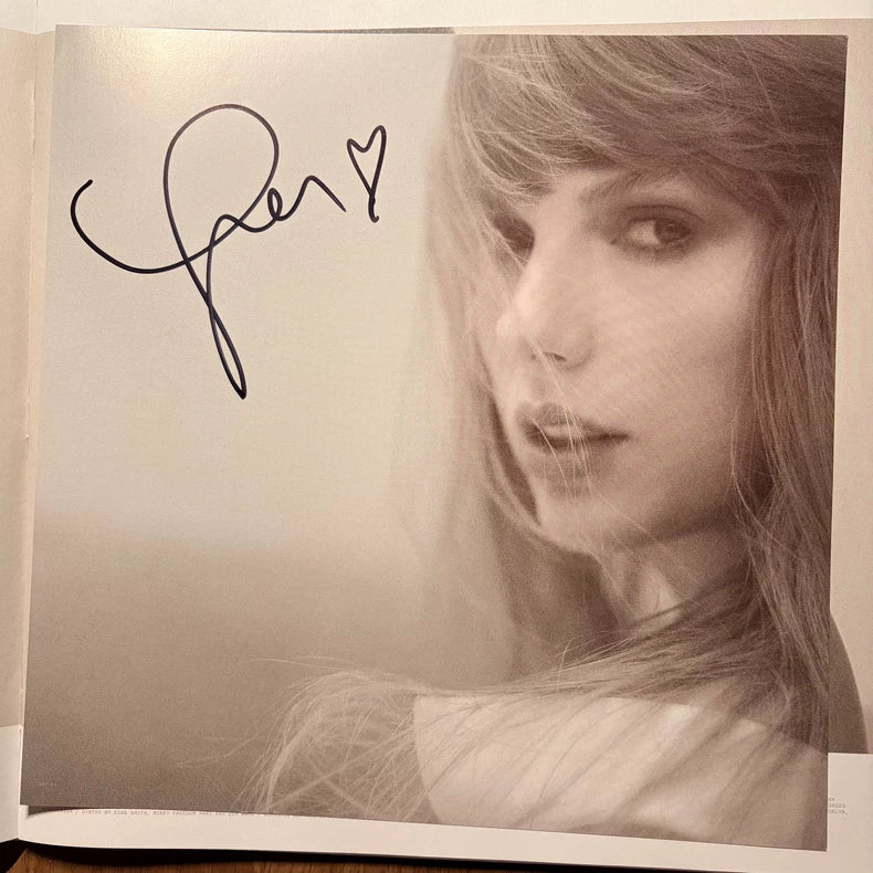 Taylor Swift – TTPD – White Vinyl with 10-Inch Signed Insert and Frame