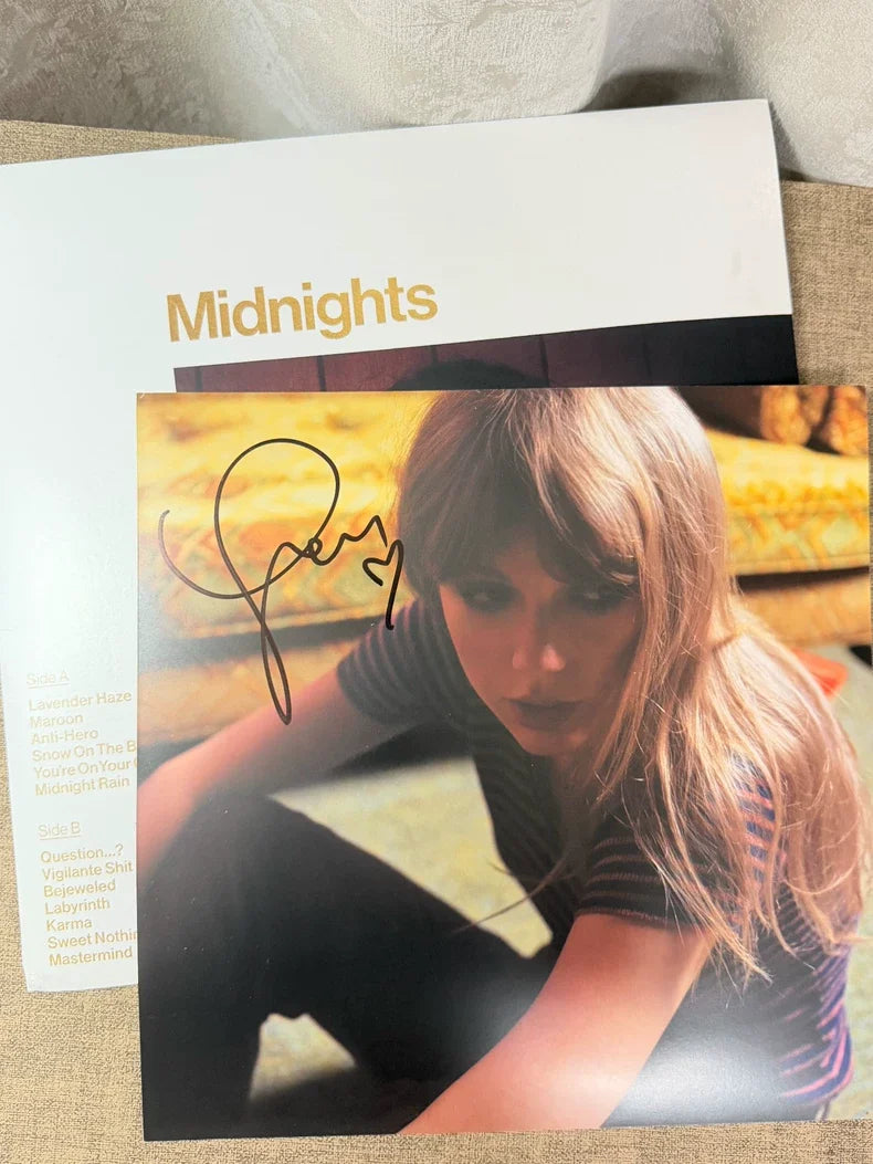 Taylor Swift – Midnights – Vinyl with Signed Insert
