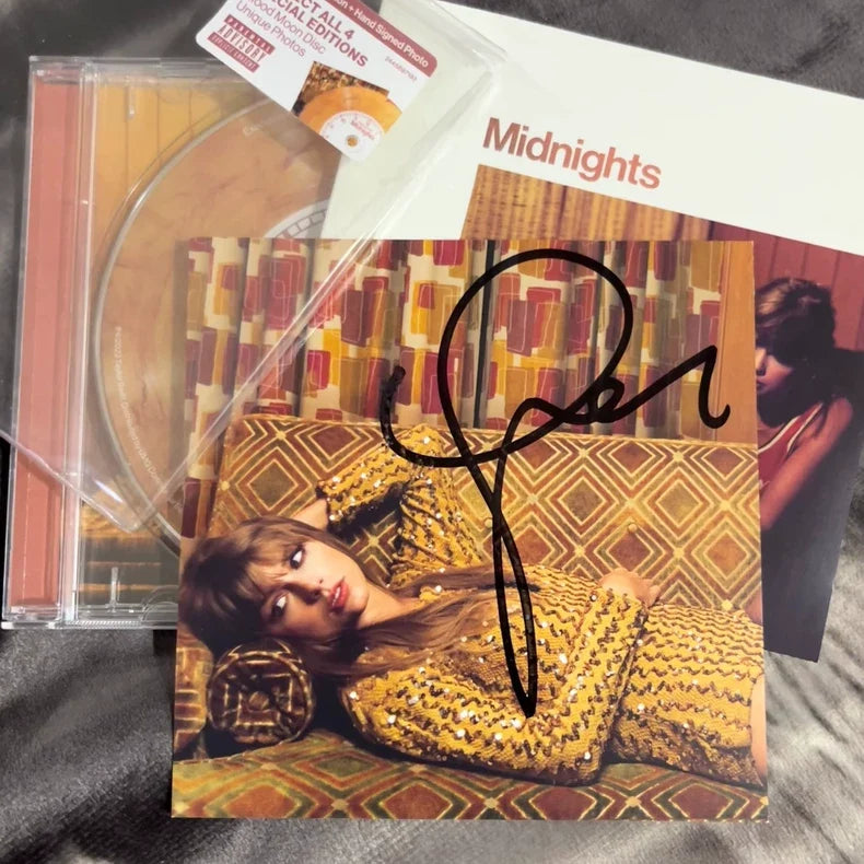 Taylor Swift – Midnights – Blood Moon Signed CD