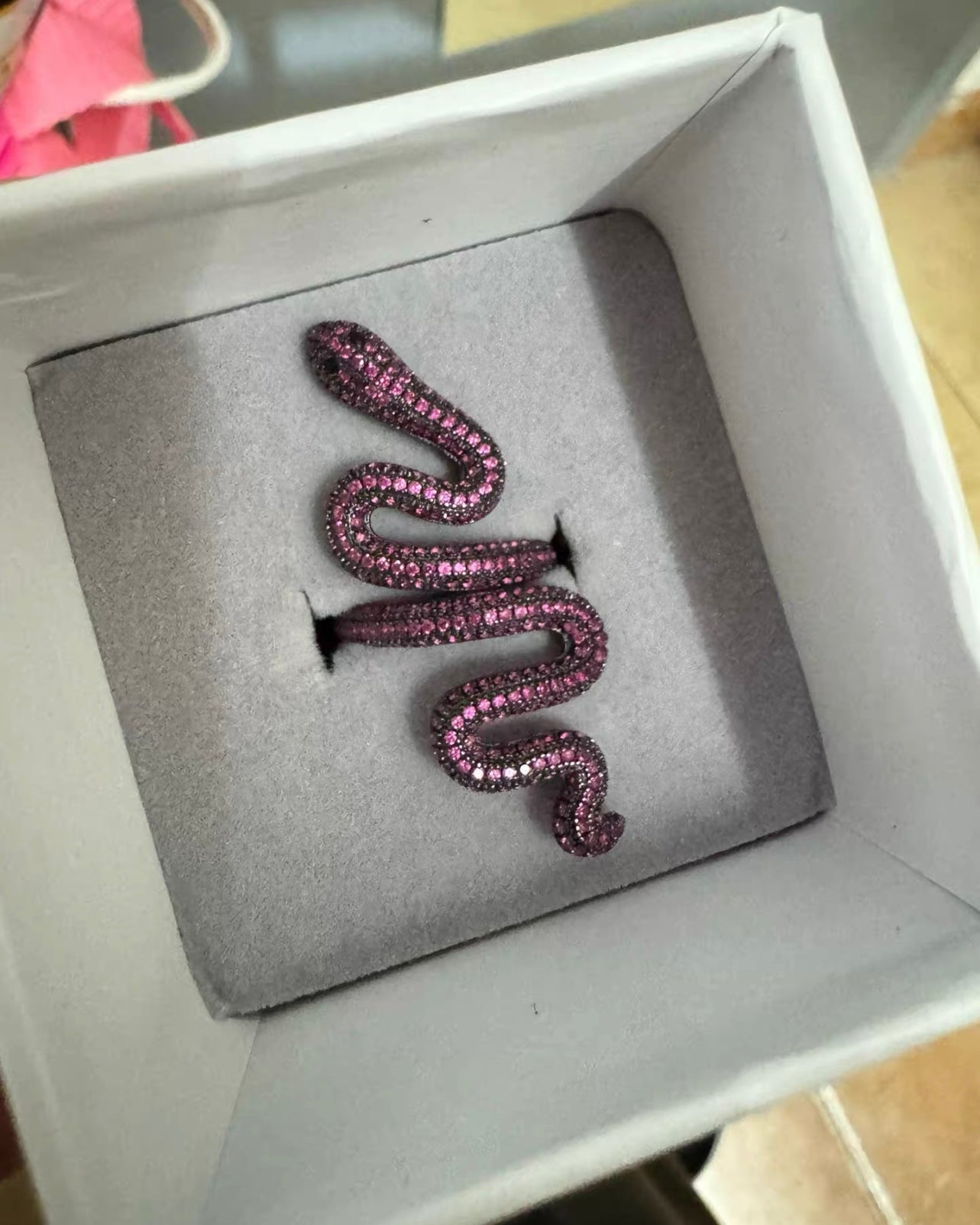 Taylor Swift reputation snake ring (defect on box)