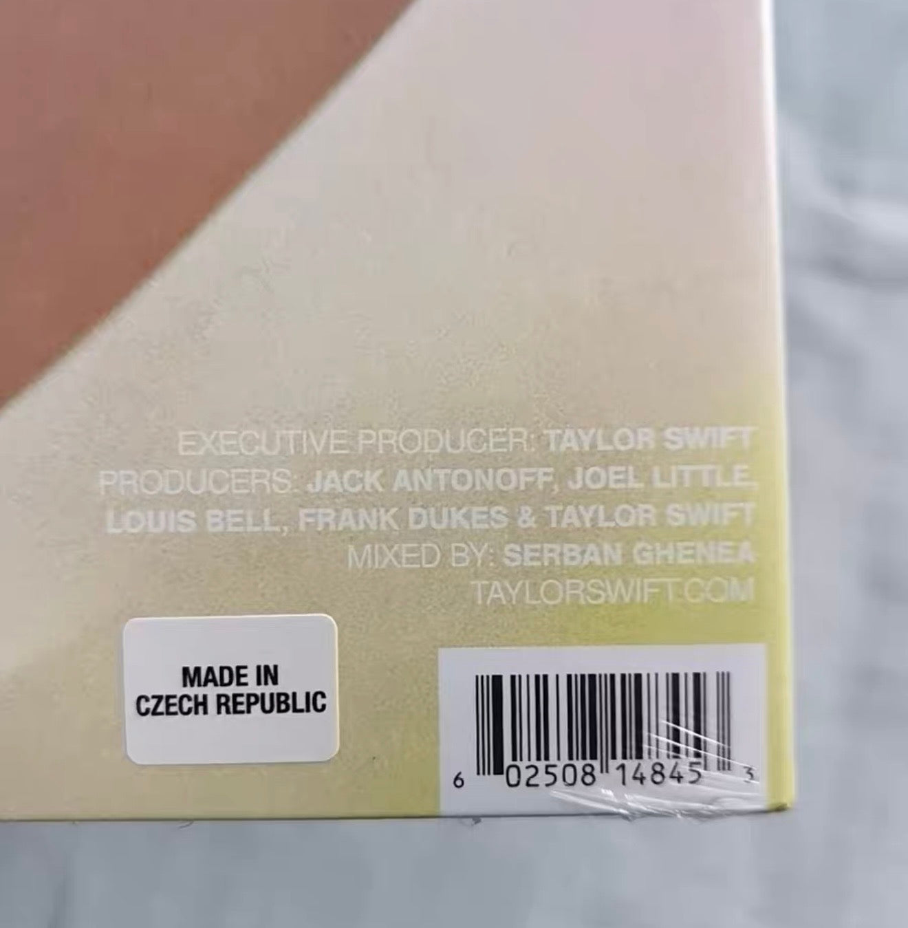 Taylor Swift Lover Pink Blue Colored 2LP Vinyl EU Pressing Sealed Mint Collectible