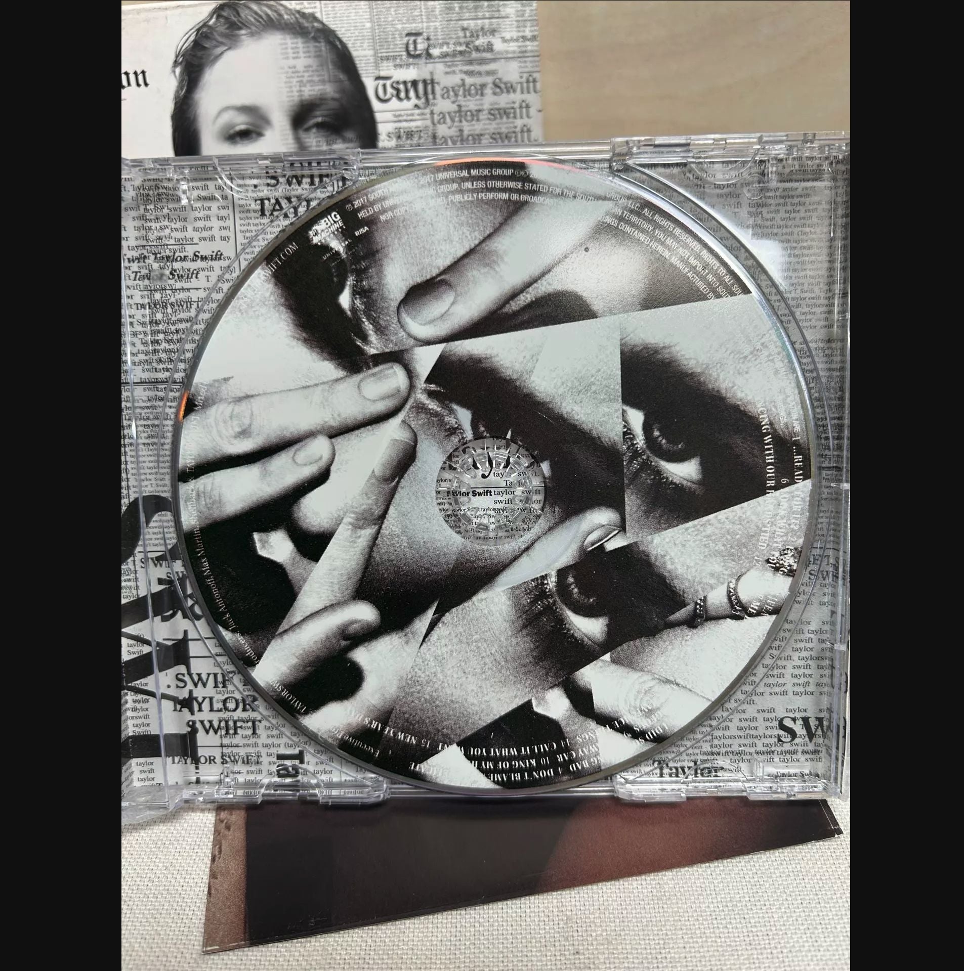 Taylor Swift – Reputation CD Hong Kong Edition — Pre-Owned, Complete