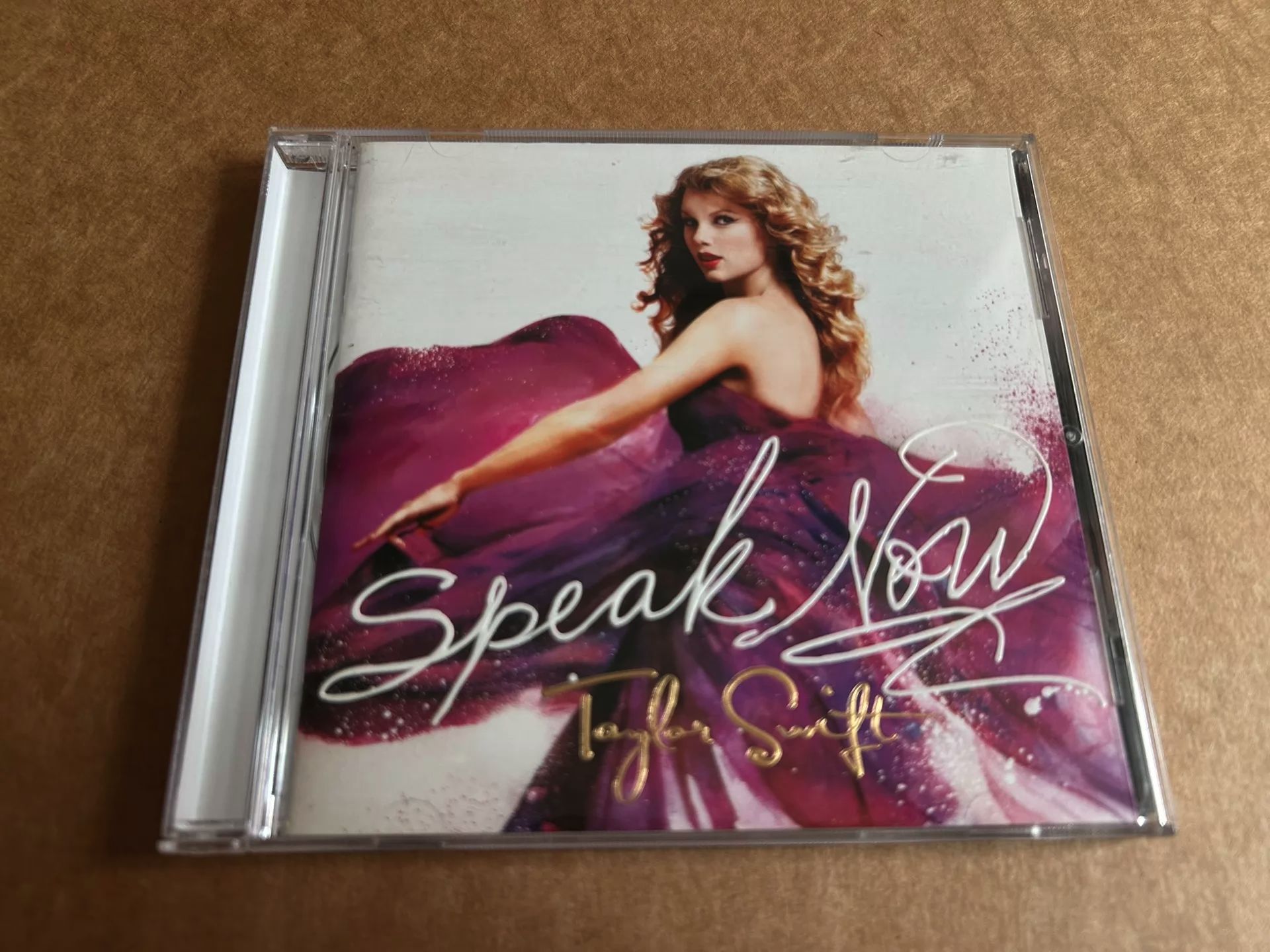 Taylor Swift – Speak Now Starbucks Exclusive Sleeve + US CD — Pre-Owned