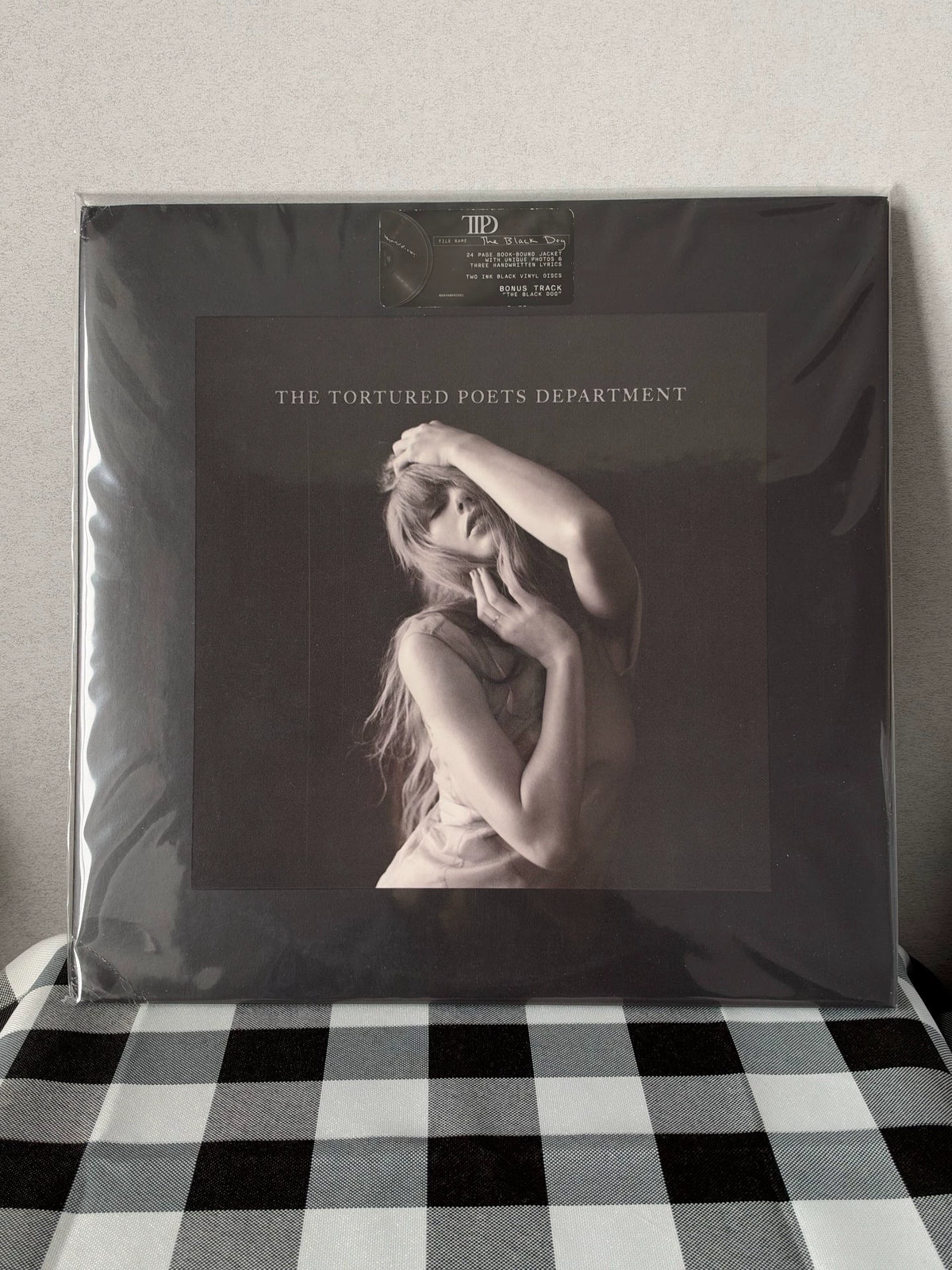 Taylor Swift The Black Dog 2LP — actual copy