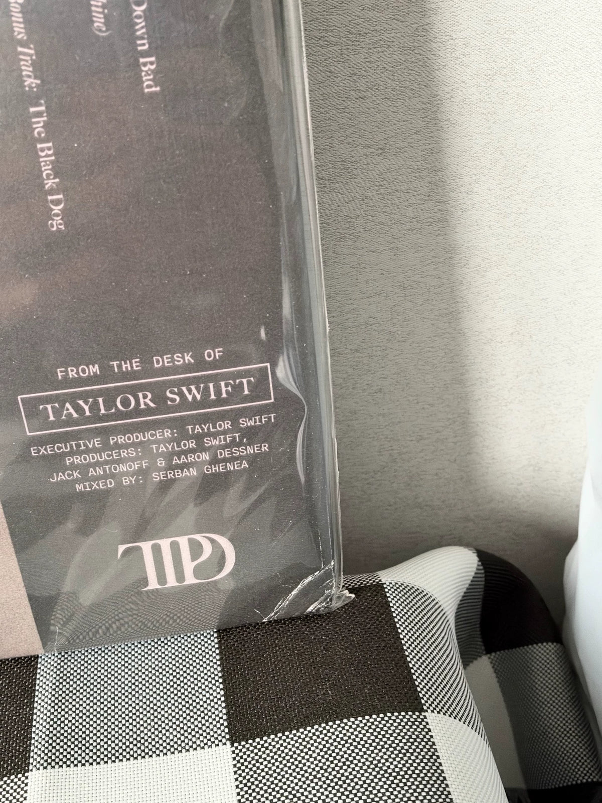 Taylor Swift The Black Dog 2LP — actual copy