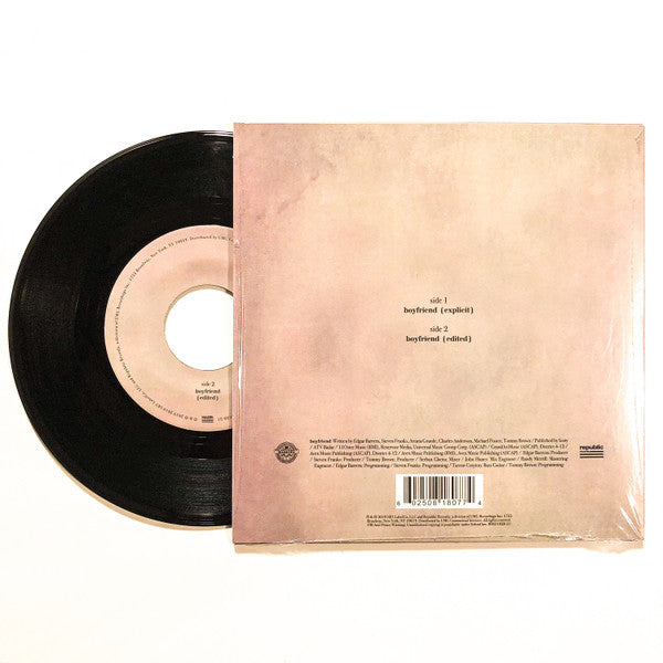 Ariana Grande & Social House : Boyfriend (7", Single, Ltd)