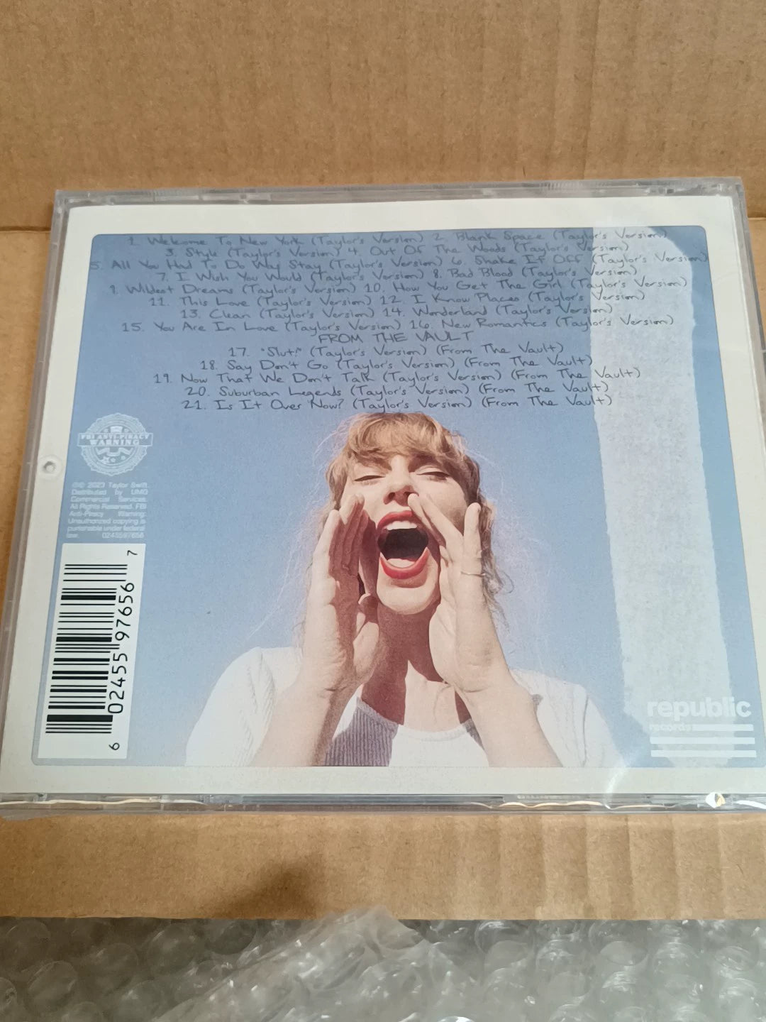 Taylor Swift — 1989 (Taylor's Version) Crystal Skies Blue CD + Poster — Sealed