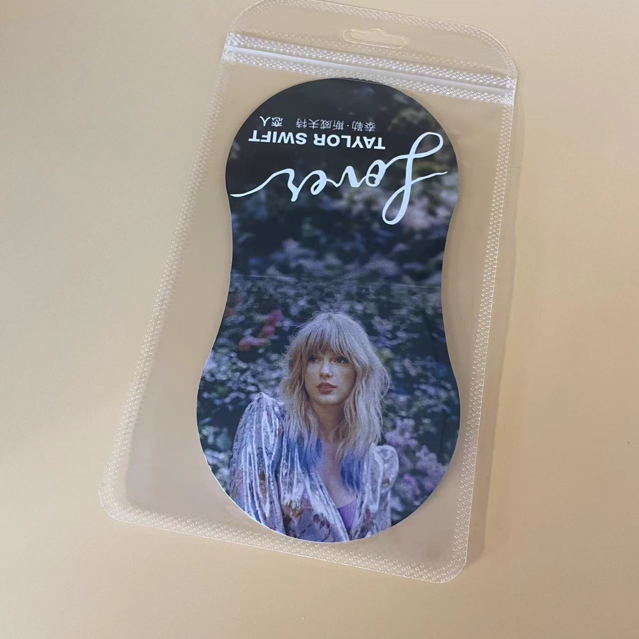 Taylor Swift Lover Vinyl Record Mitt 泰勒斯威夫特《愛人》黑膠唱片手套