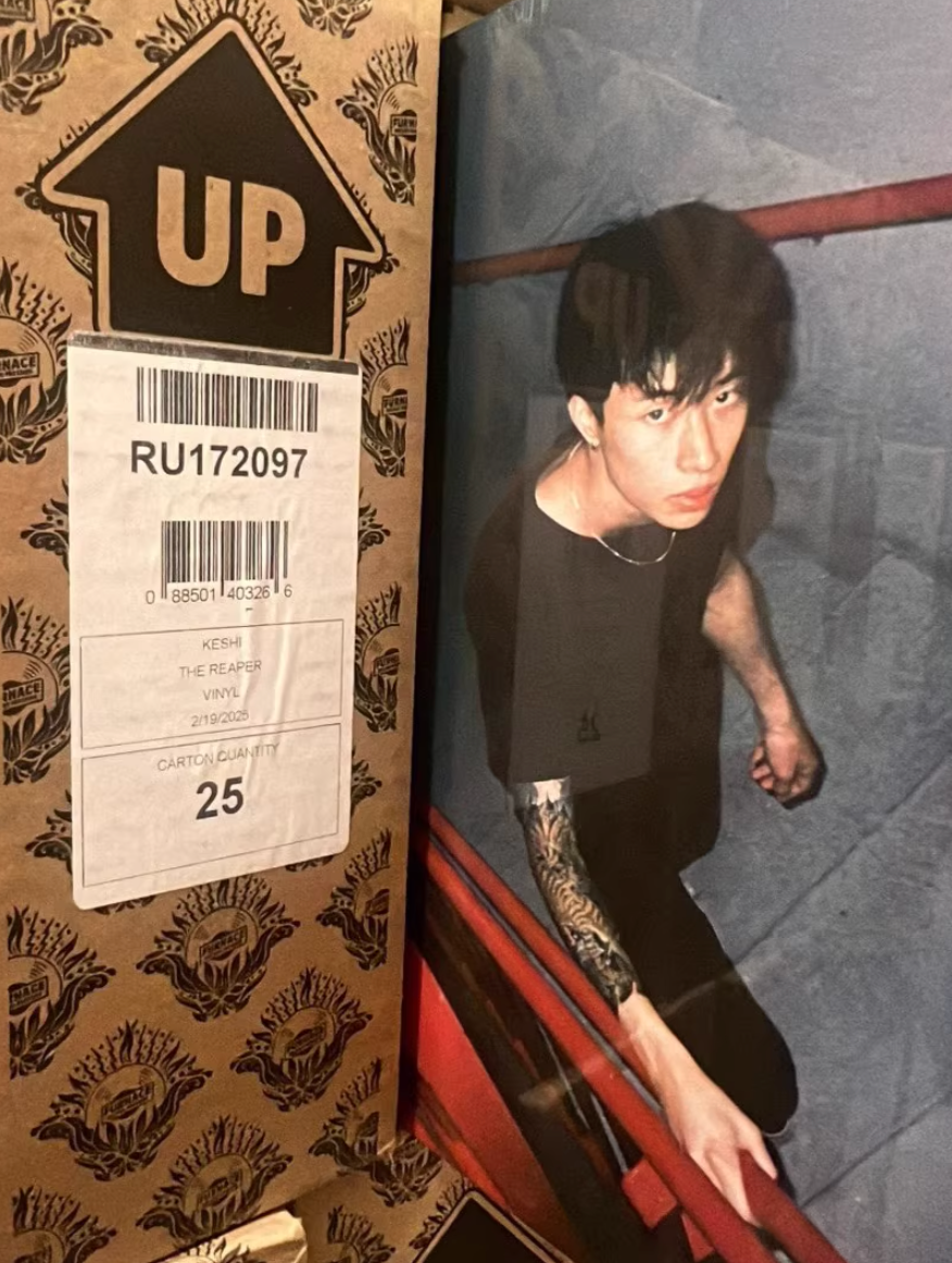 Keshi *The Reaper* black vinyl – box of 25 (sealed)