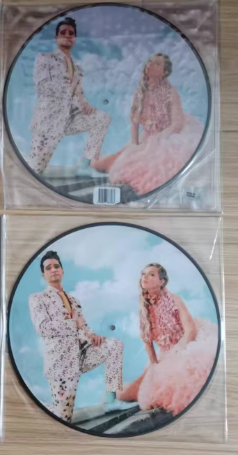Taylor Swift - ME! (12-Inch Picture Disc Vinyl Single)