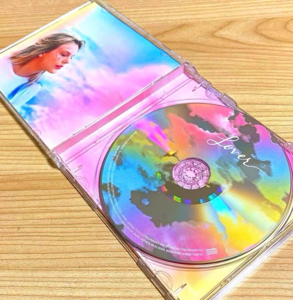 Taylor Swift - Lover Deluxe Box Set (No Poster, Partial Wear)