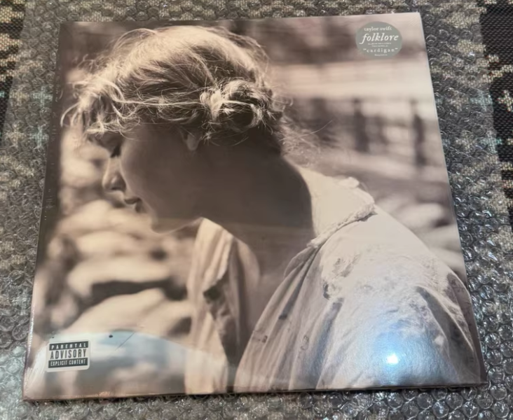 Taylor Swift – Folklore Vinyl 5 (2LP Color Vinyl) – US Version, French Press, Translucent