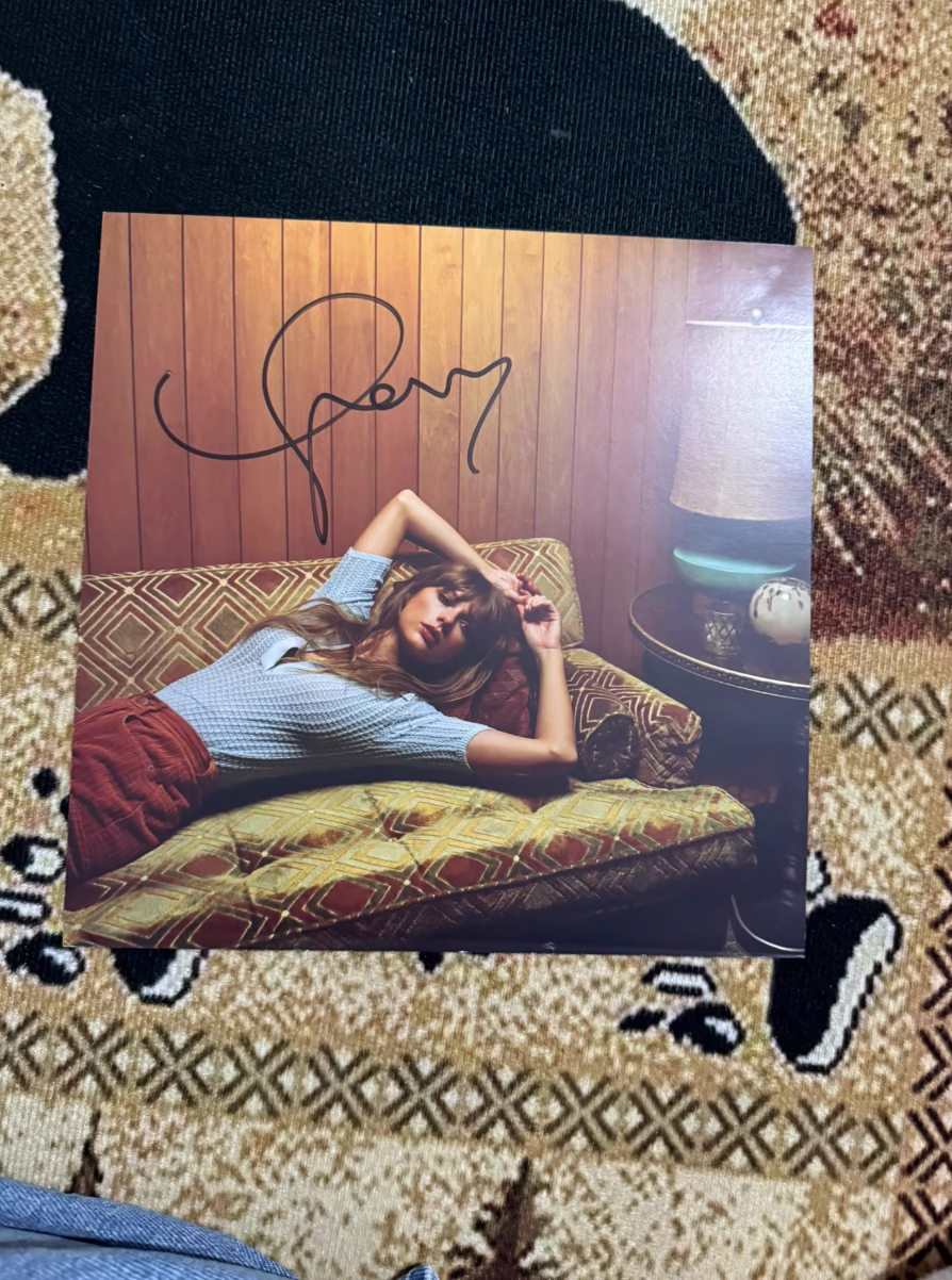 🌙 Taylor Swift Midnights Blue Moon Signature Card - Minor Flaws Shown! Honest Seller 💙✨