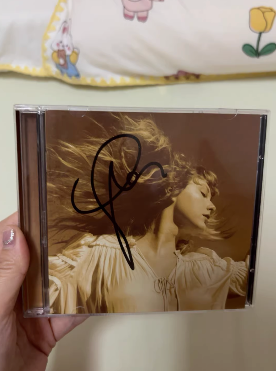 💛 Taylor Swift Fearless TV Signed CD - Opened But Perfect! Re-recorded Version ✨🎶