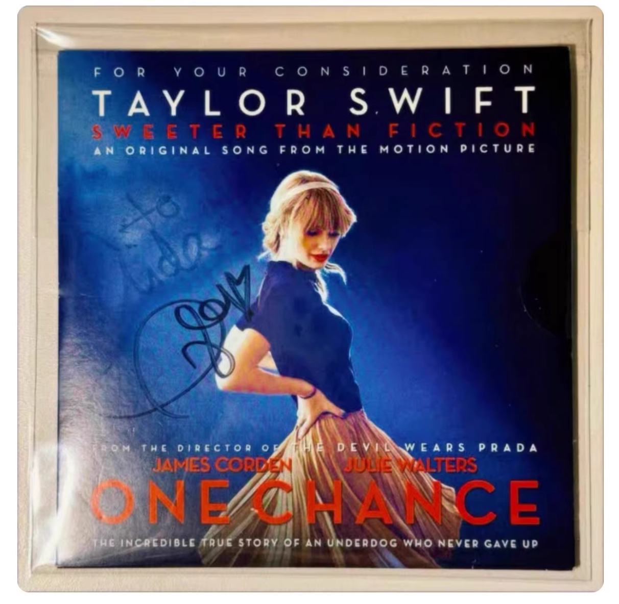 Taylor Swift Rare In-Person Signature! This is one of those super special offline signings y'all! 💕✨
