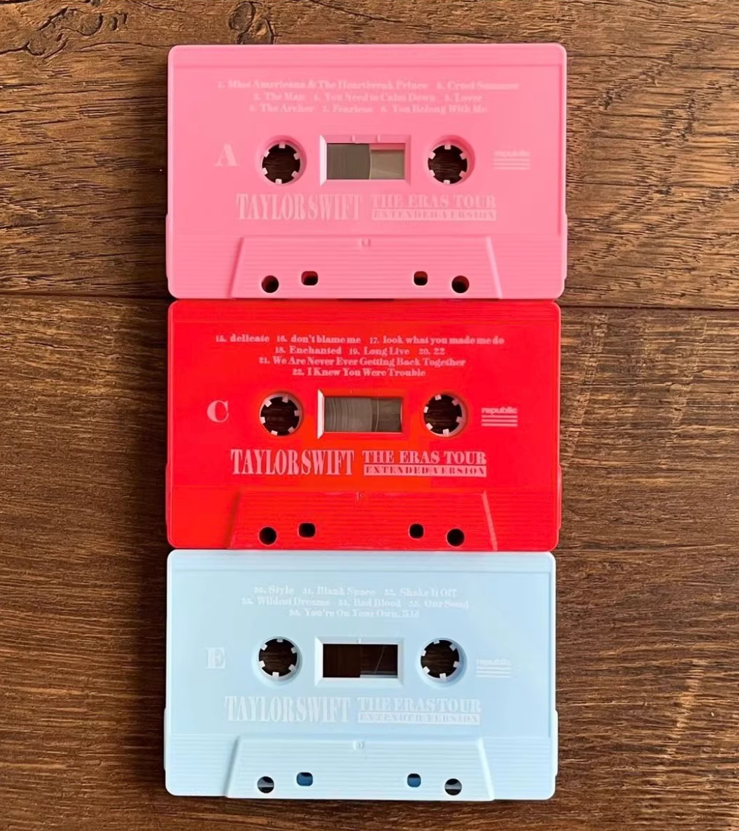 Taylor Swift Eras Tour Extended Cassette Collection! Limited 100 only, EU made! All albums included! 🎵✨