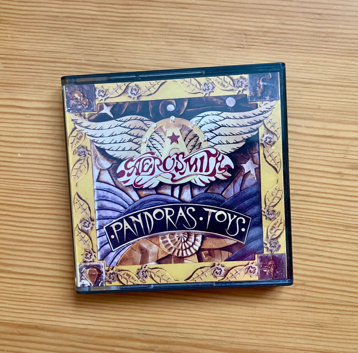 Aerosmith "Toys in the Attic" Japanese MiniDisc! VG+ condition, well-maintained by previous collector! 🤘🎵