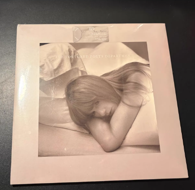 Taylor Swift TTPD The Tortured Poets Department Tan Beige 2LP Vinyl Sealed Minor Corner Dent