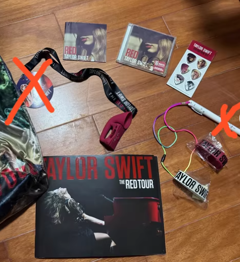 Taylor Swift Red Signed CD Autographed Original Press Insert