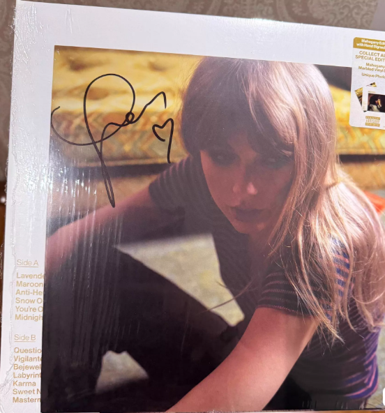 Taylor Swift Midnights Signed Vinyl LP Autograph Heart Sealed