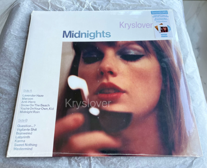 Taylor Swift – Midnights Moonstone Blue Signed Vinyl LP, UK