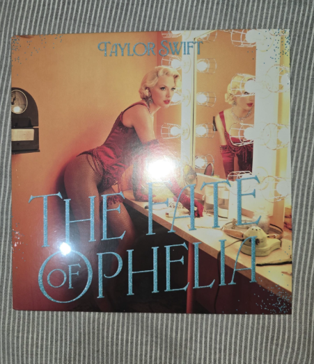 Taylor Swift – The Fate of Ophelia orange 7” vinyl