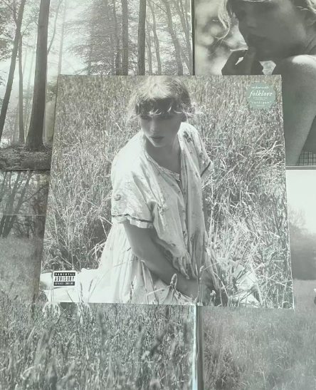 Taylor Swift – Folklore Stolen Lullabies Variant 2LP Colored Vinyl Opened NM