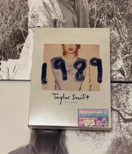 Taylor Swift – 1989 Japan Tour Edition CD Bundle Opened VG+