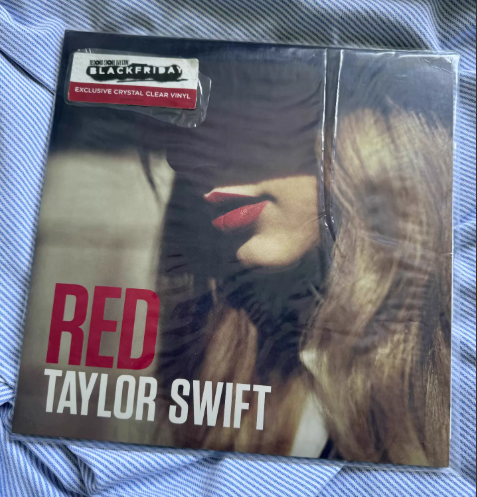 Taylor Swift – Red Clear Vinyl LP #5273 NM/VG+