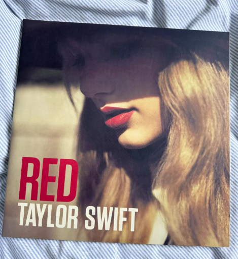 Taylor Swift – Red Clear Vinyl LP #5273 NM/VG+