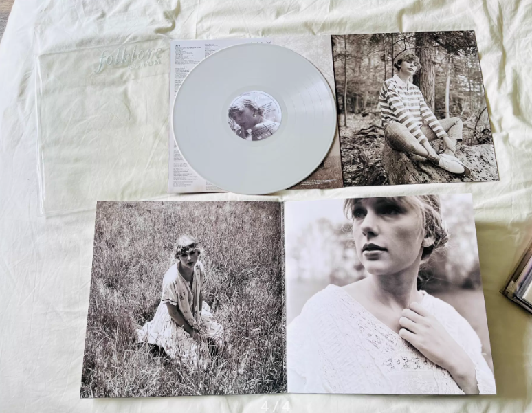 Taylor Swift – Folklore Grey Vinyl Numbered Edition 2LP NM/NM