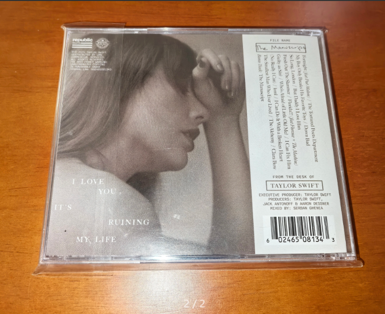 Taylor Swift – TTPD Signed CD First Batch Heart Signature M/NM – URVC Taylor Swift – TTPD Signed CD First Batch Heart Signature M/NM – URVC