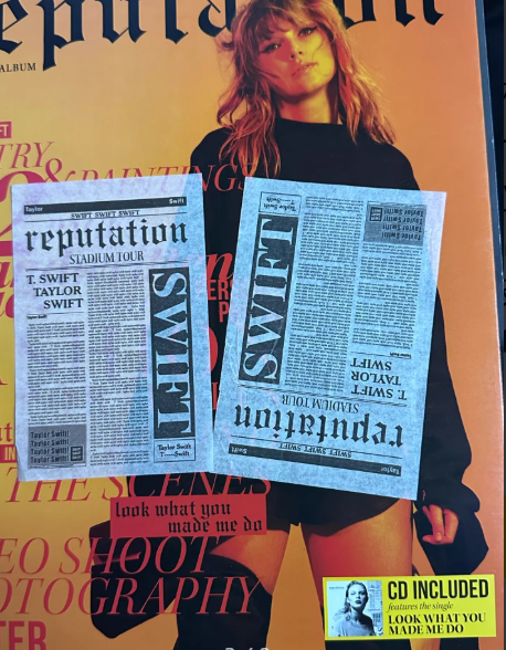 Taylor Swift – Reputation Magazine Edition Bundle with CD & Inserts