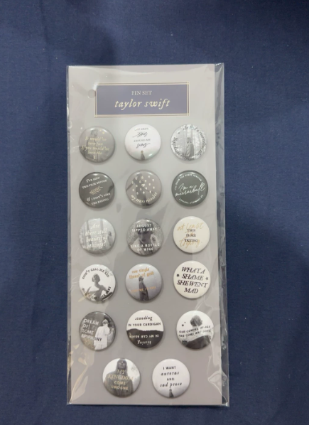 Taylor Swift Folklore Holiday Pin Set 17PCS Official Badge Collection M/M
