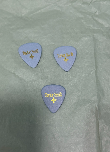 Taylor Swift Self-Titled Guitar Pick Set 3PCS Purple Picks M/NM