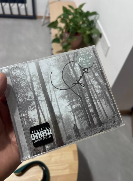 Taylor Swift – Folklore / Evermore /  Signed CD Bundle Set