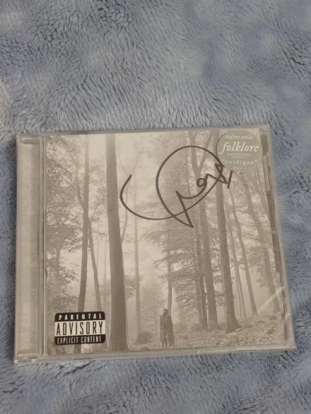 Taylor Swift – Folklore Signed CD Whale Heart Signature Edition Factory Sealed