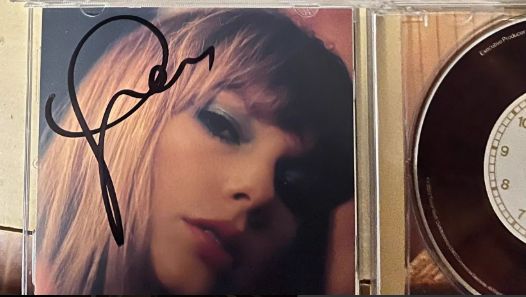 Taylor Swift – Midnights Mahogany Signed CD Side Opened Edition