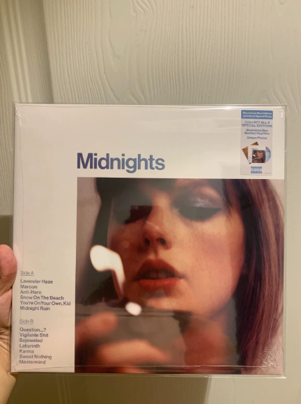 Taylor Swift – Midnights Moonstone Blue Signed Vinyl Sealed