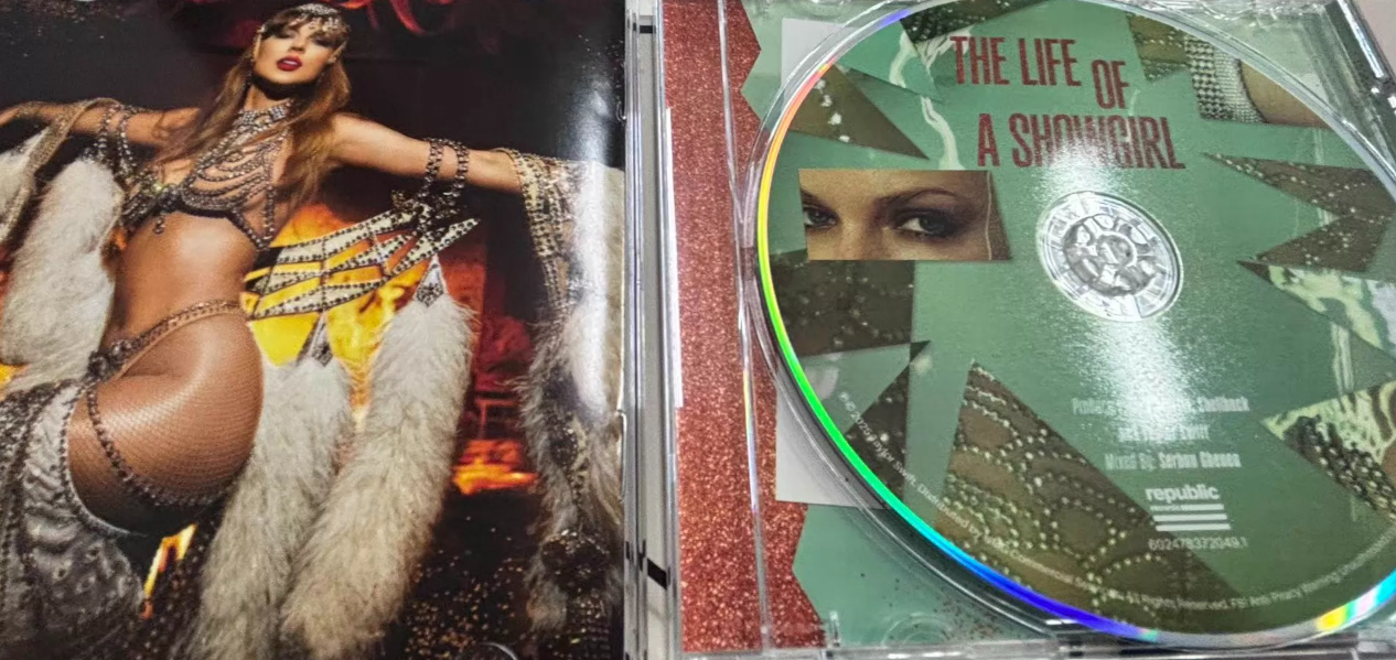 Taylor Swift - The Life of a Showgirl Signed CD (Version 3, Sealed)