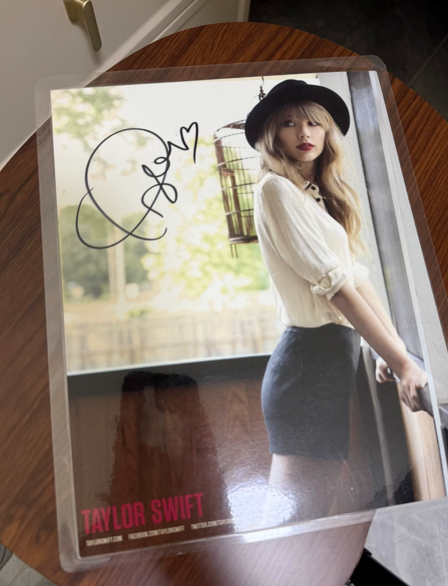 Taylor Swift - Red (2012 Era) Autographed Poster, NM, US Official