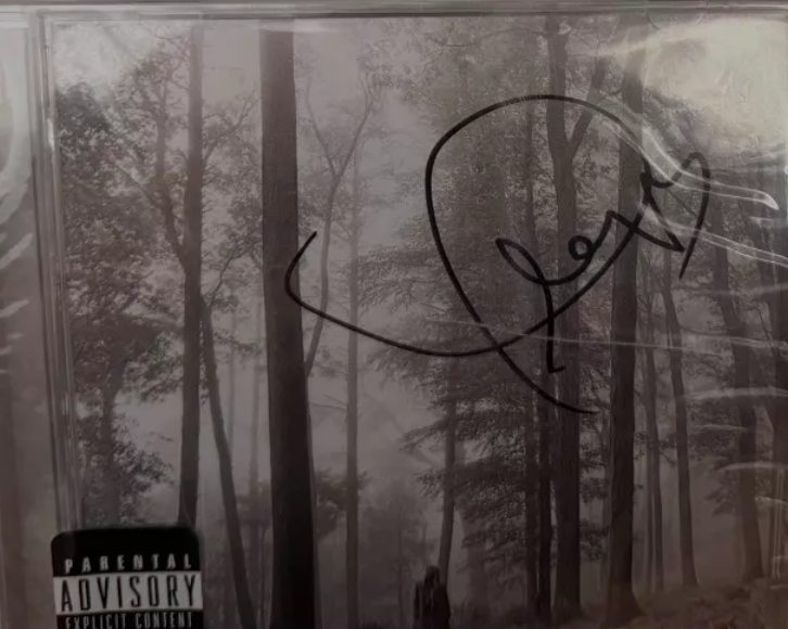 Taylor Swift – Folklore Signed CD Heart Autograph Sealed