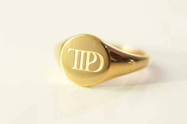 Taylor Swift - TTPD Official Gold Signet Ring, NM Size US6